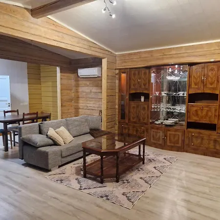 Monus Puhkemajake Louna-Eestis Vikendica *