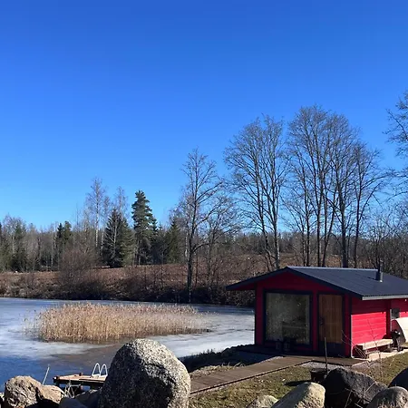 Monus Puhkemajake Louna-eestis * Koloreino