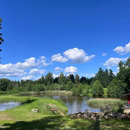 Monus Puhkemajake Louna-eestis Koloreino